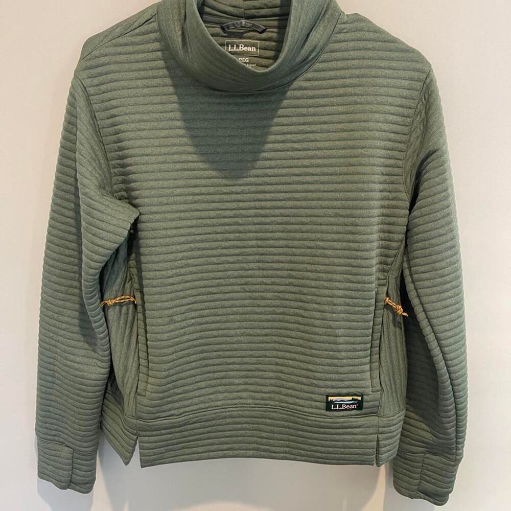 Llbean womens quilted pullover cowl